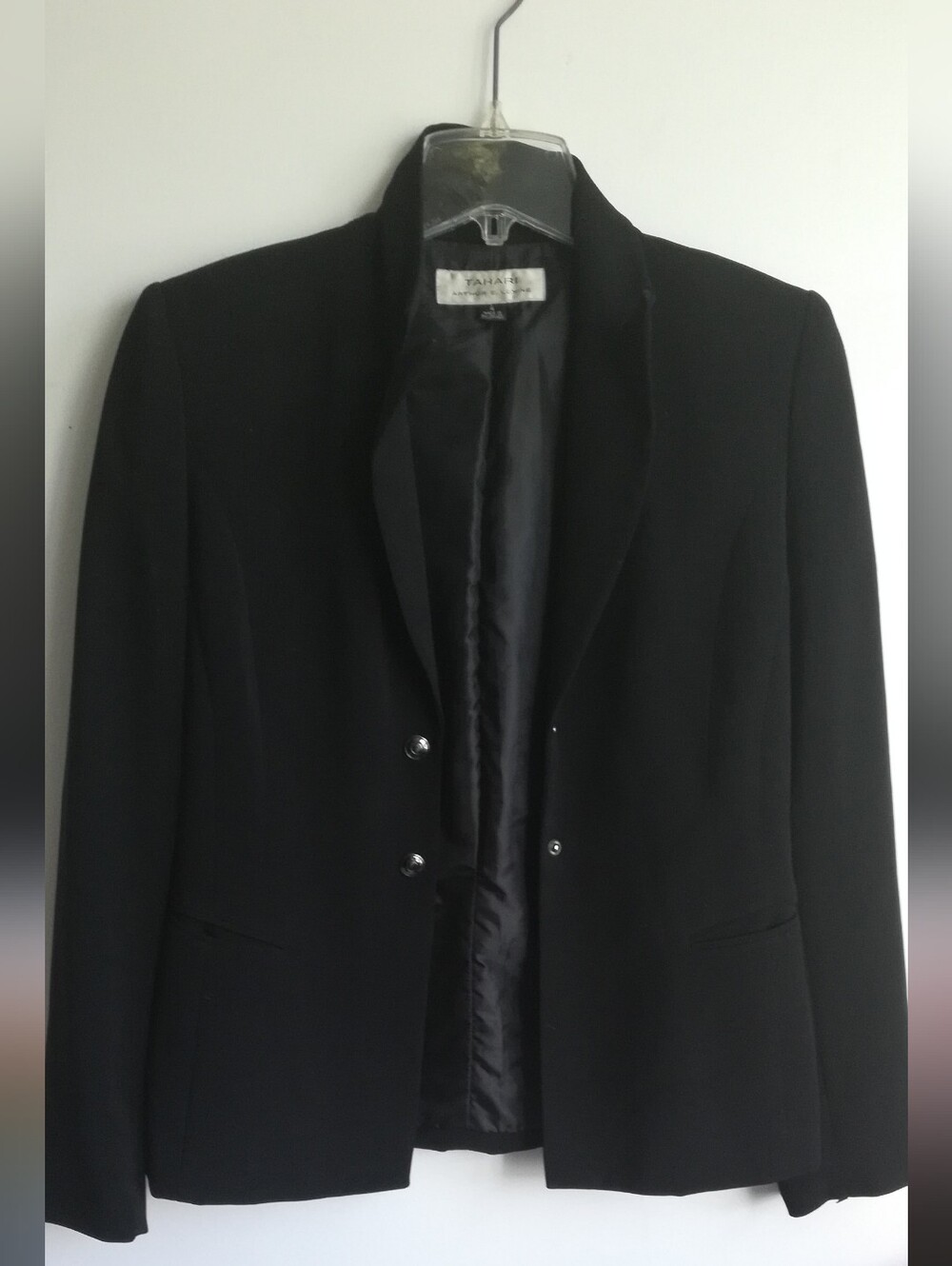 Tahari Black Women's Notch Lapel Tailored Blazer